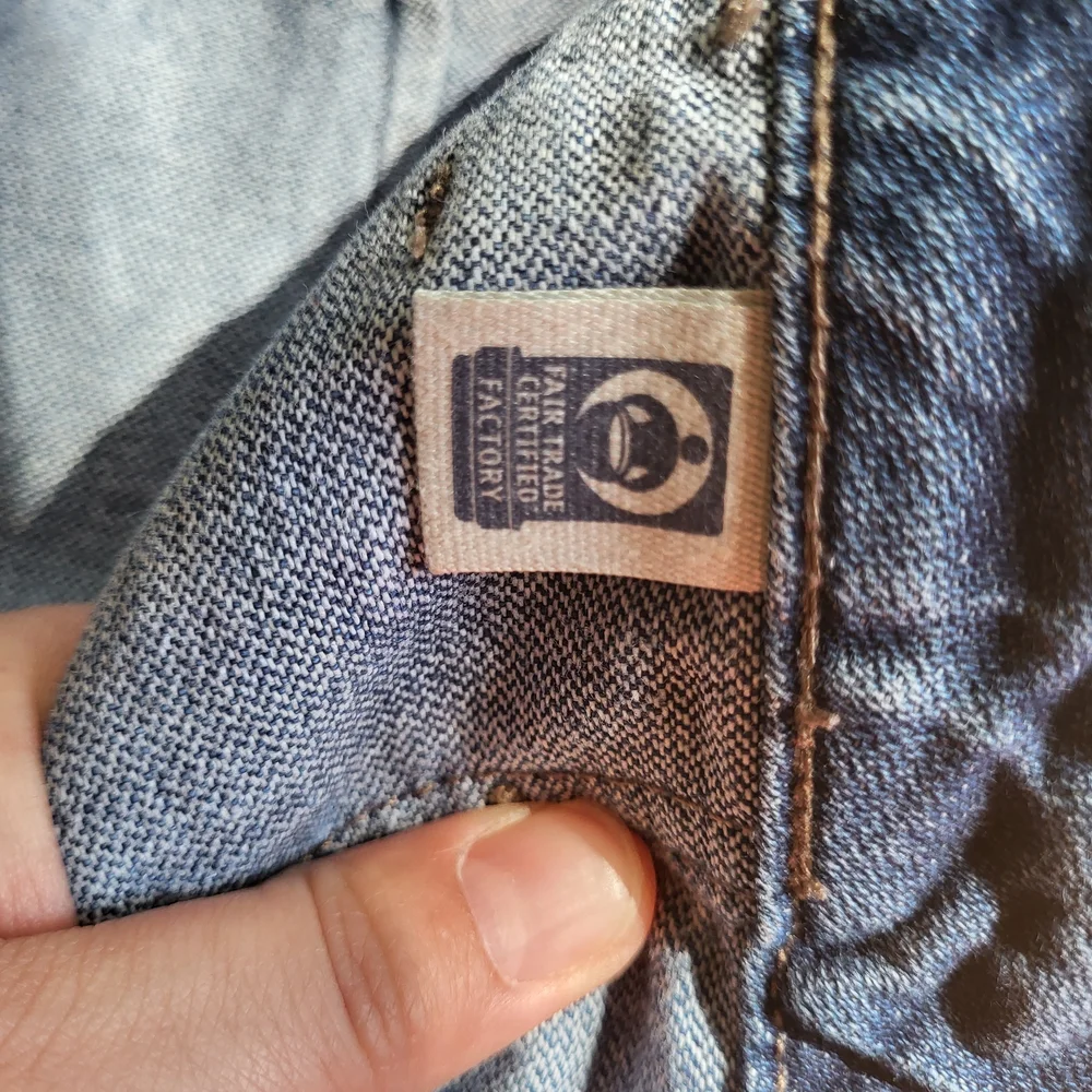 Universal Thread Wide-Leg Blue Denim Jeans - Picture 6 of 6